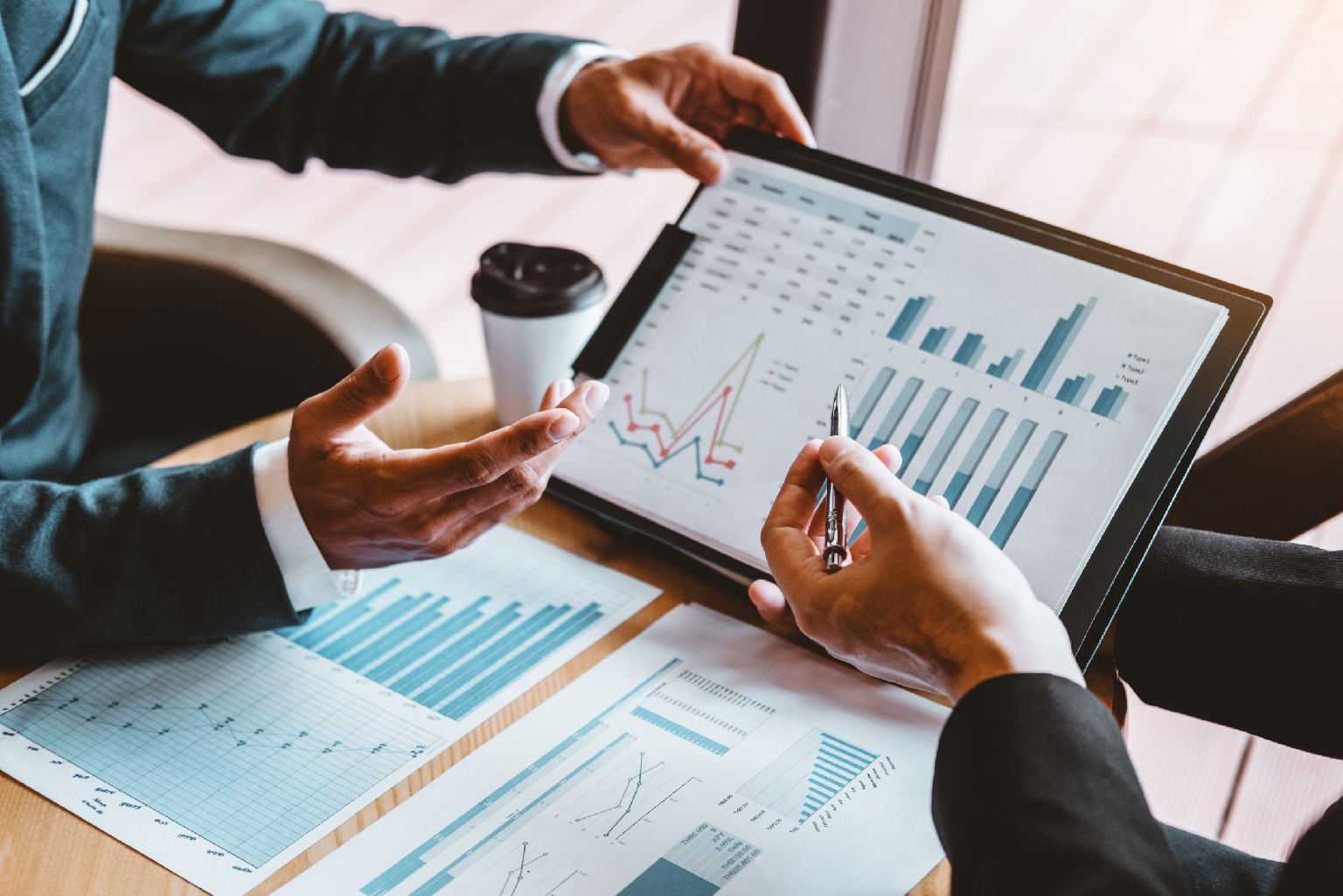 Precision and accuracy in financial reporting and accounting services img